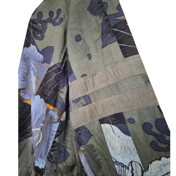 Tiny by Anthropologie Floral Print Pullover Sweatshirt Olive Green Size L - Picture 7 of 10